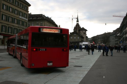 WEF_Bus_Polizei.jpg